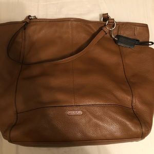 Coach purse (leather)